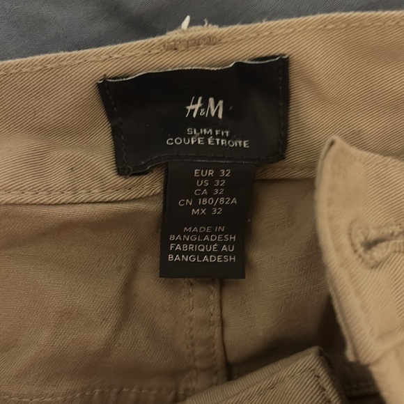 H&M khaki pants - Picture 2 of 3